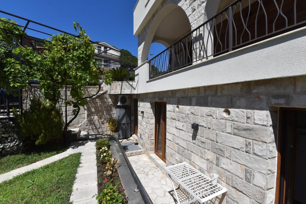 Buba Guest House Budva Exterior photo