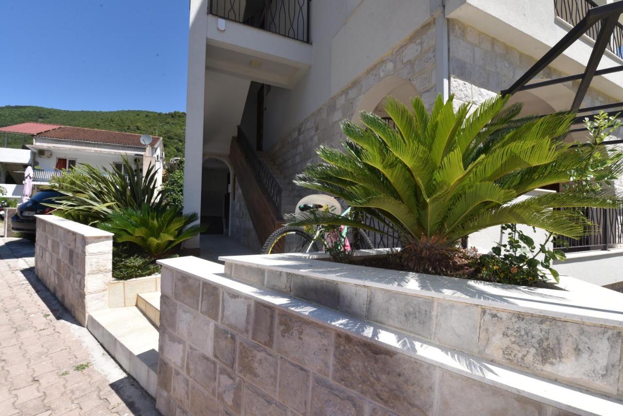 Buba Guest House Budva Exterior photo